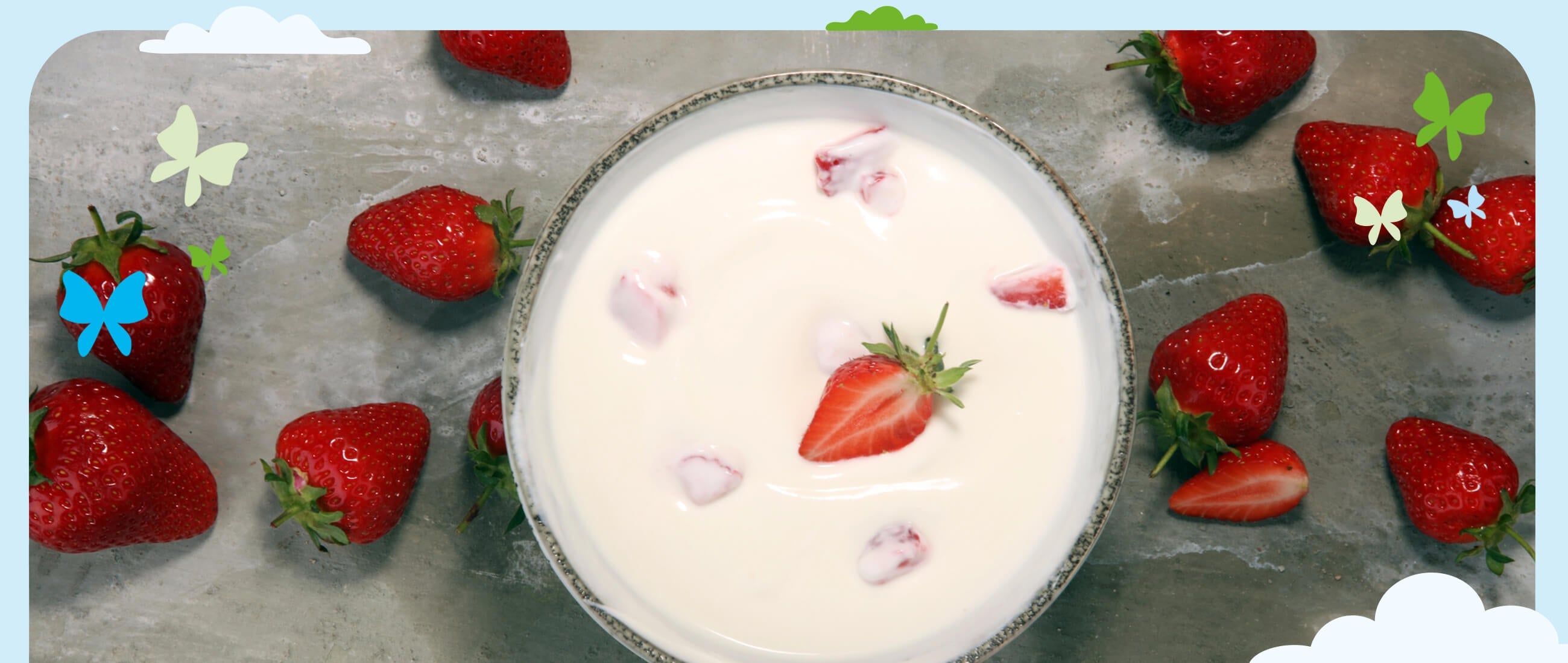 Idee per merende sane con yogurt e frutta